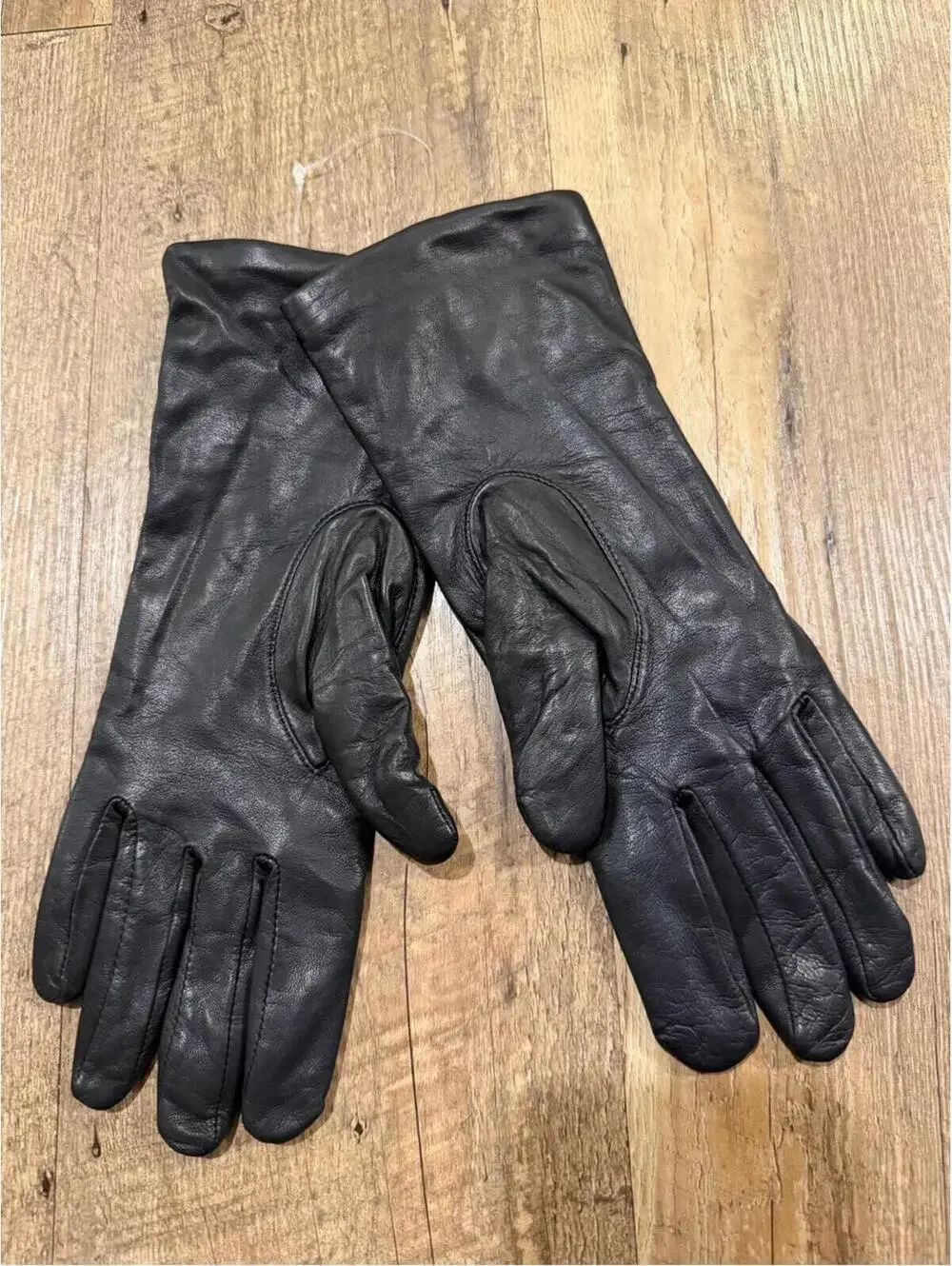 Preston & York Women's Black Leather Gloves - 7.5 Classic Long Cuff